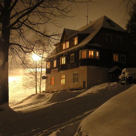 Pomnenka Hotel Pec pod Sněžkou Kültér fotó